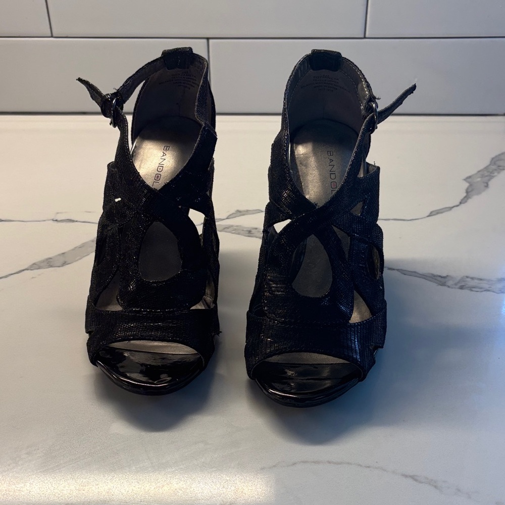 Bandolino Black Cutout Ankle-Strap Peep-Toe Heels